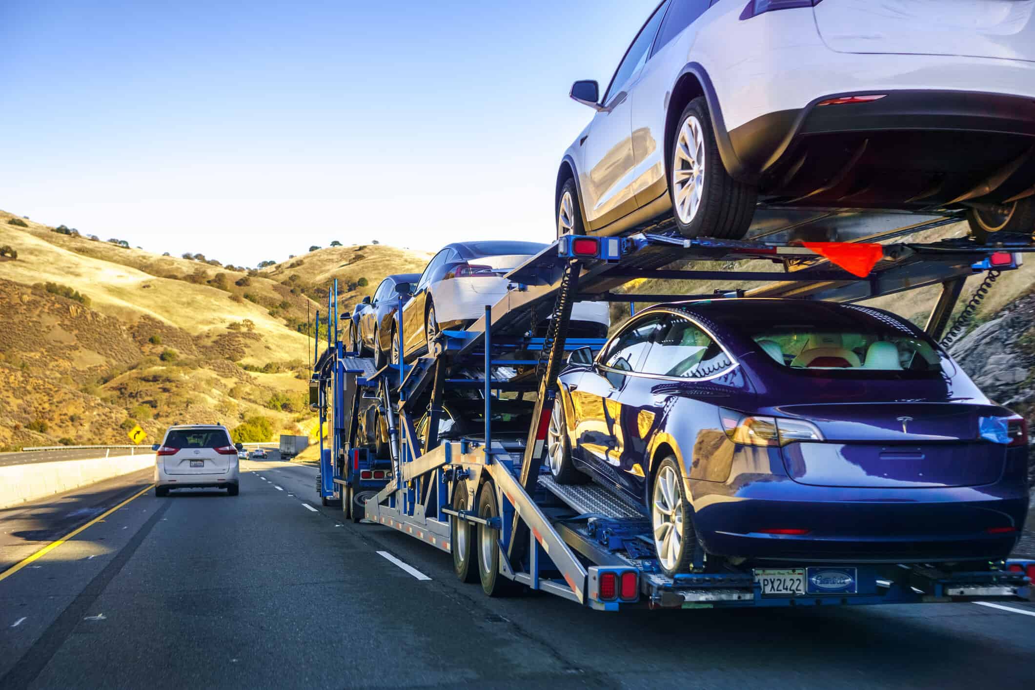 Fast and safe auto transport